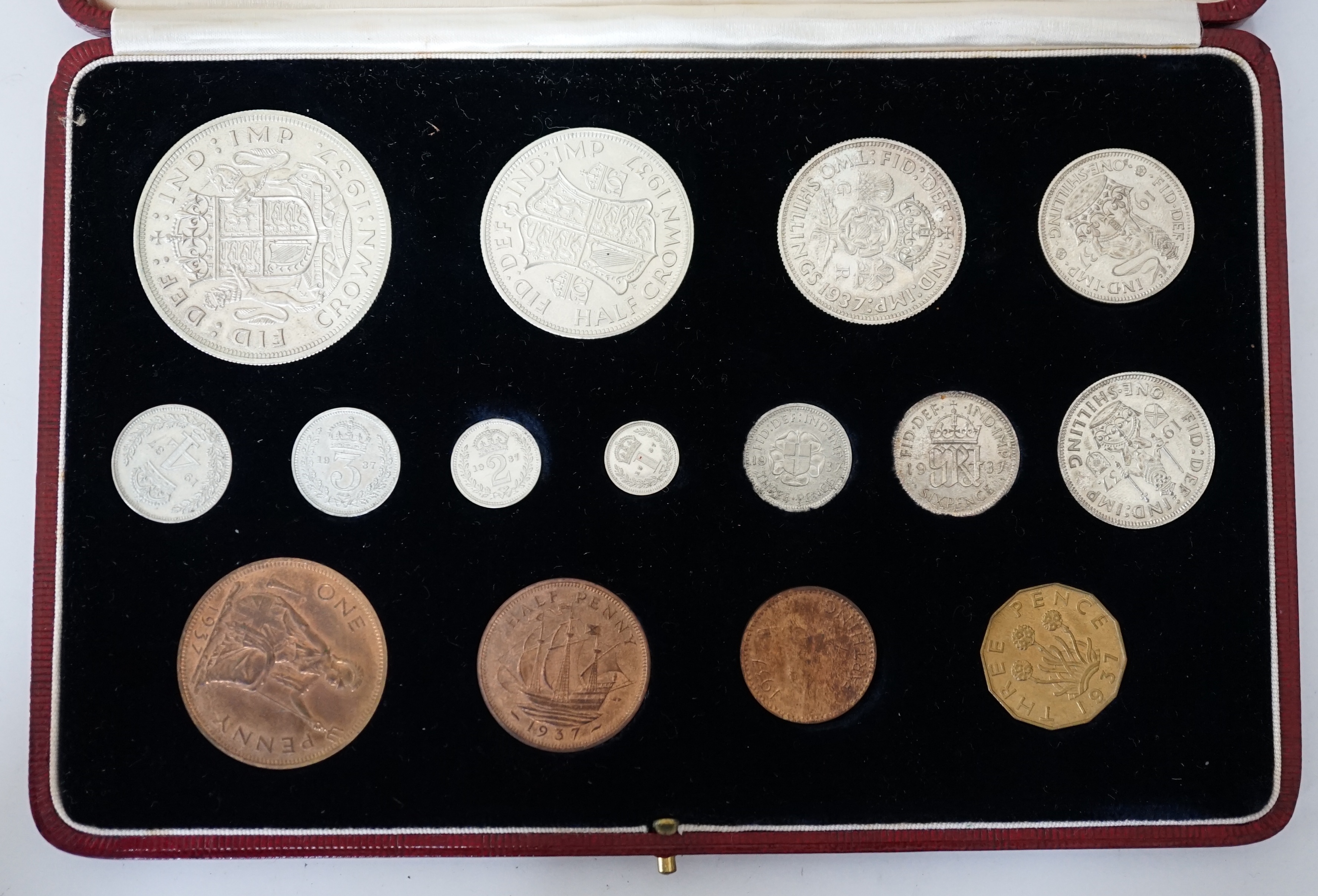British coins, George VI coronation 1937 specimen fifteen coin set, comprising silver crown to threepence, brass threepence to bronze farthing and silver maundy 1d - 4d, UNC, in case of issue
